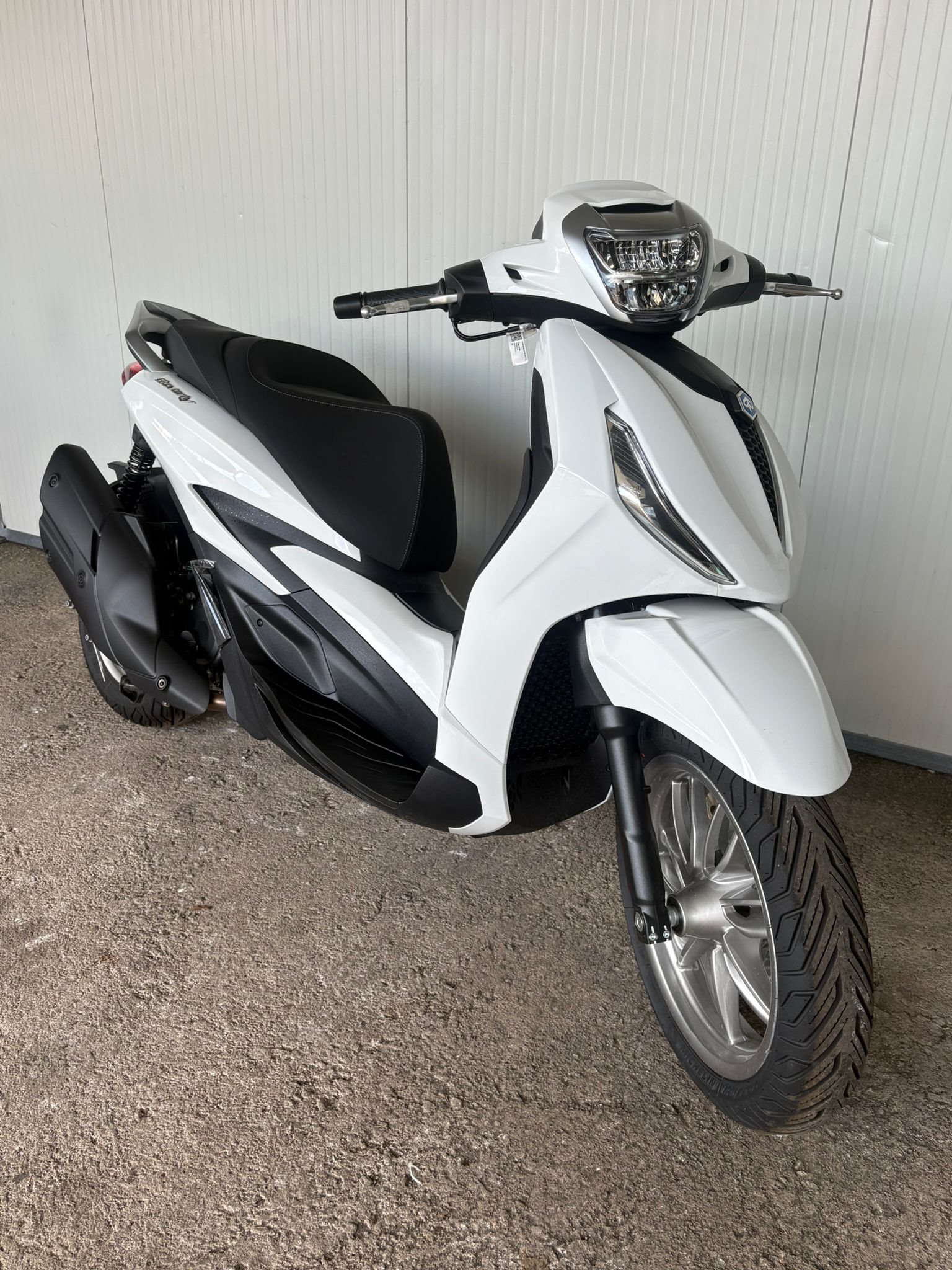 Piaggio Beverly 400