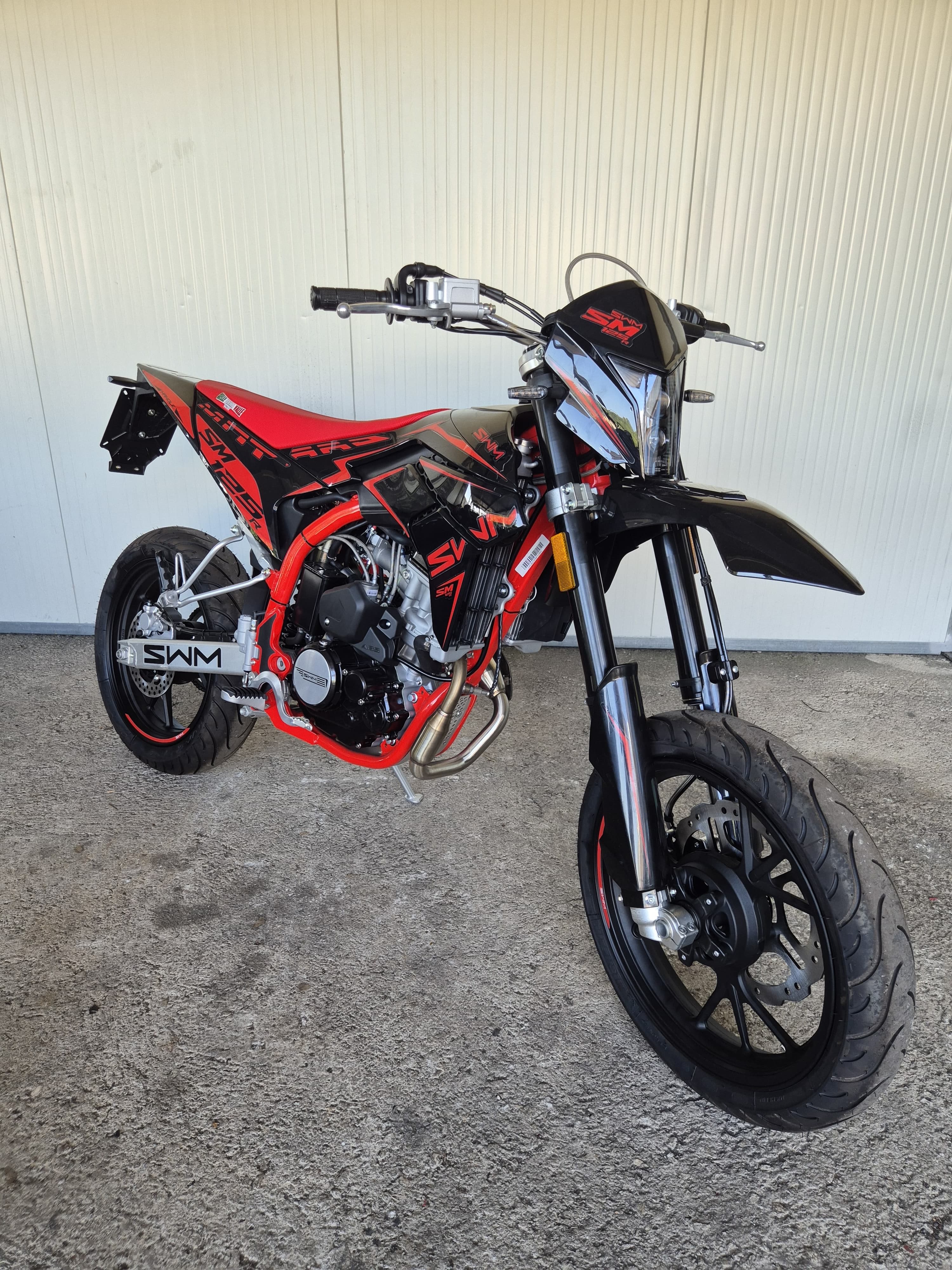 SWM SM 125 R